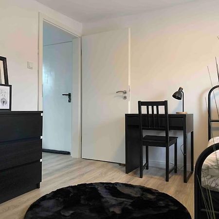 5Minuten Von Der City Entfernte Wohnung Mit Parkpl 빌레펠트 외부 사진