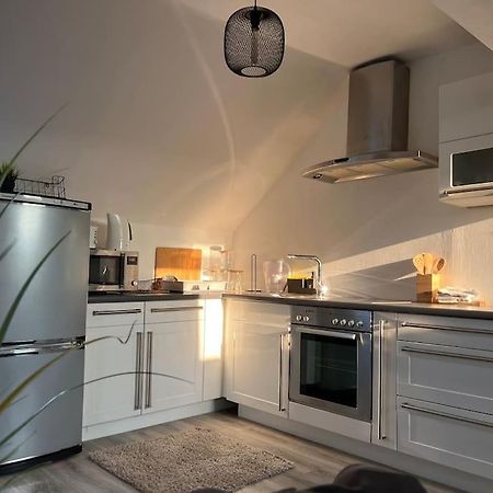 5Minuten Von Der City Entfernte Wohnung Mit Parkpl 빌레펠트 외부 사진